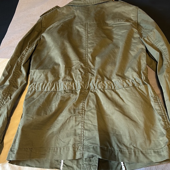 Banana Republic light fall olive utility jacket - Picture 3 of 8